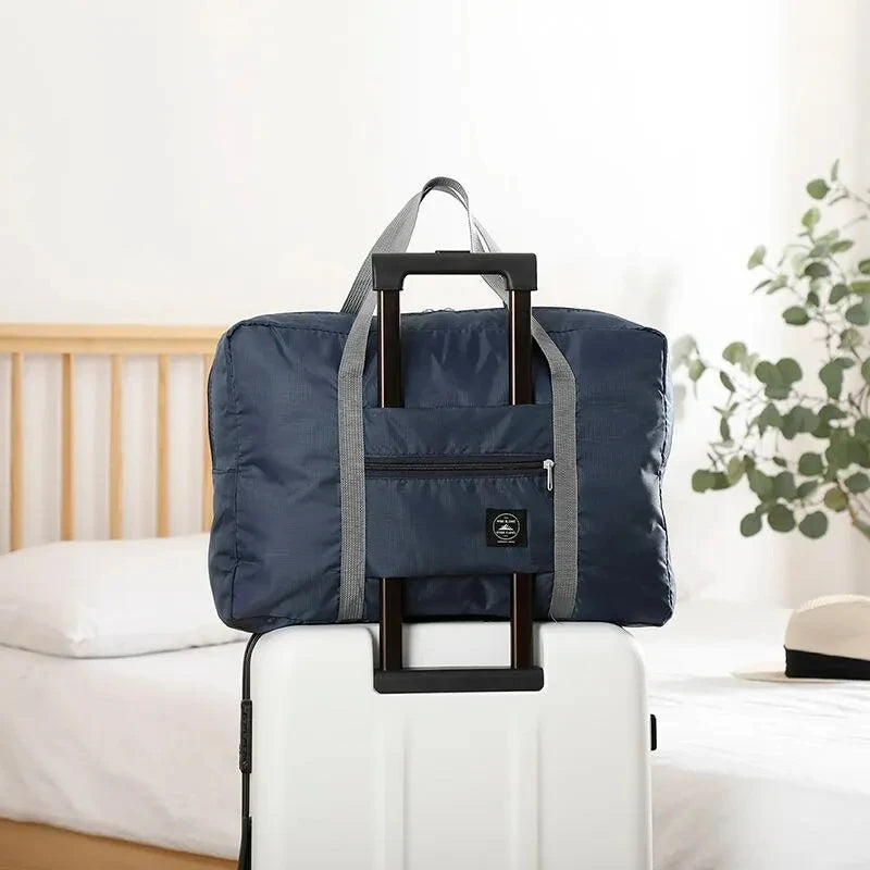 Voyage Élégant – Lightweight Foldable Travel Duffel for the Modern Woman