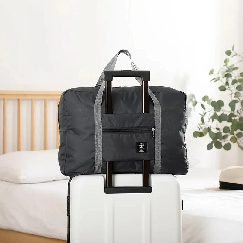Voyage Élégant – Lightweight Foldable Travel Duffel for the Modern Woman